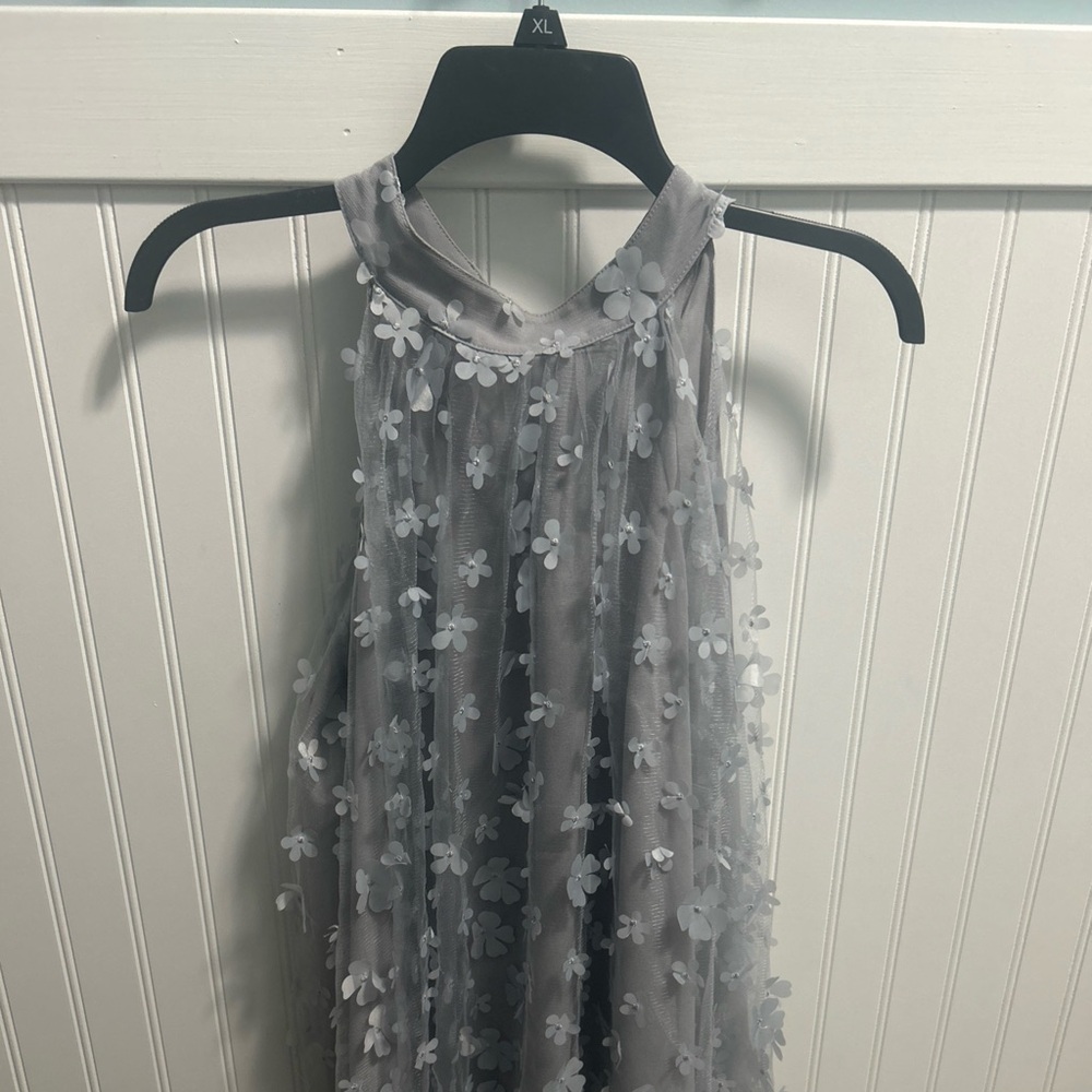 Bungalows Halter Dress Gray 3D Flowers Size Medium NWT